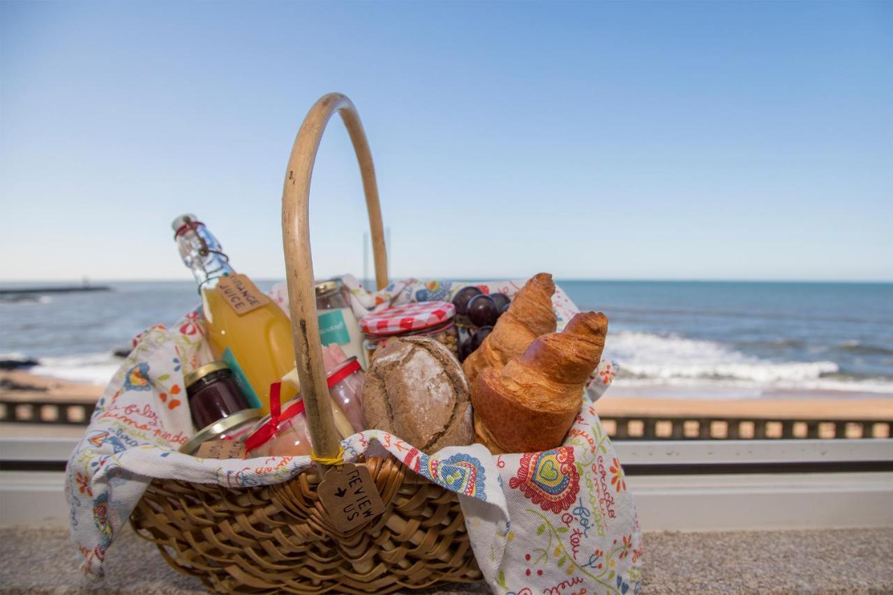 Liiiving In Porto - Luxury Beachfront Apartments Εξωτερικό φωτογραφία