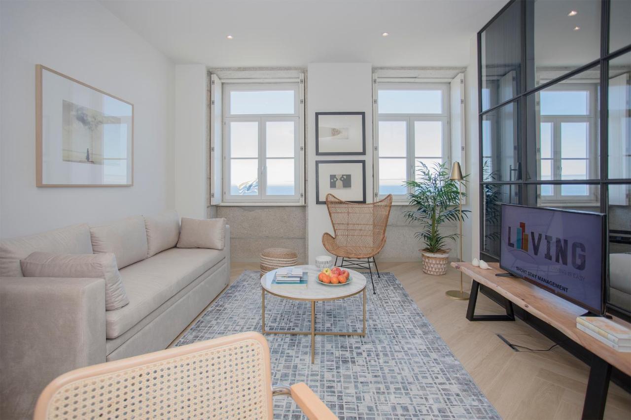 Liiiving In Porto - Luxury Beachfront Apartments Εξωτερικό φωτογραφία
