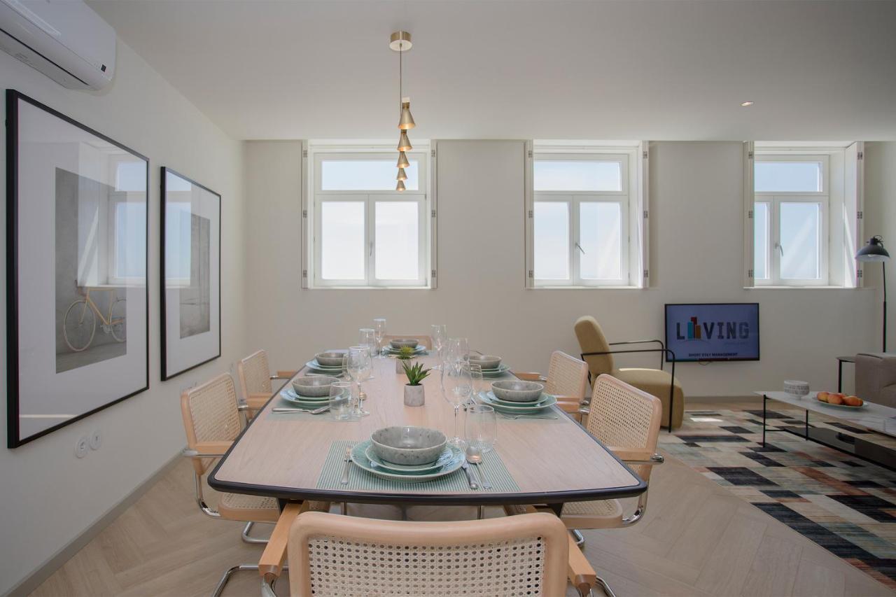 Liiiving In Porto - Luxury Beachfront Apartments Εξωτερικό φωτογραφία